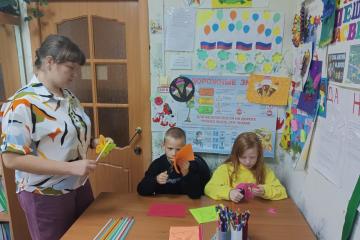 Поделка «Порхающая бабочка»