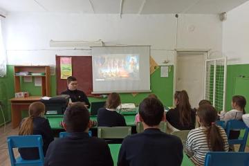 Просмотр видео «Святой Владимир, крещение Руси».