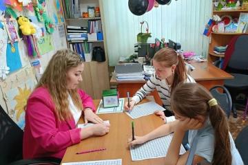 Занятие с элементами тренинга на тему "Учимся слушать".